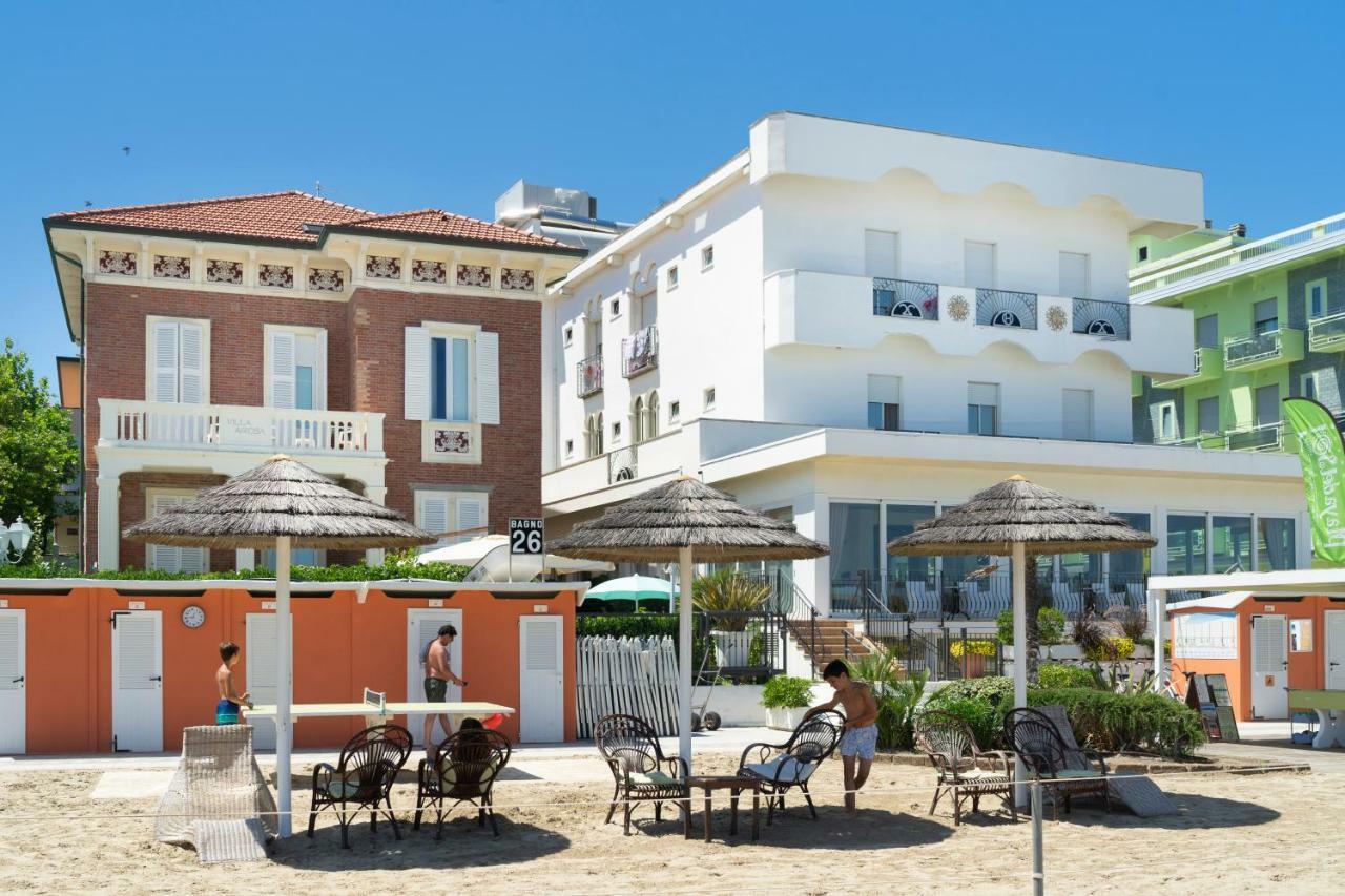 Hotel Orizzonte Bellaria-Igea Marina Bagian luar foto