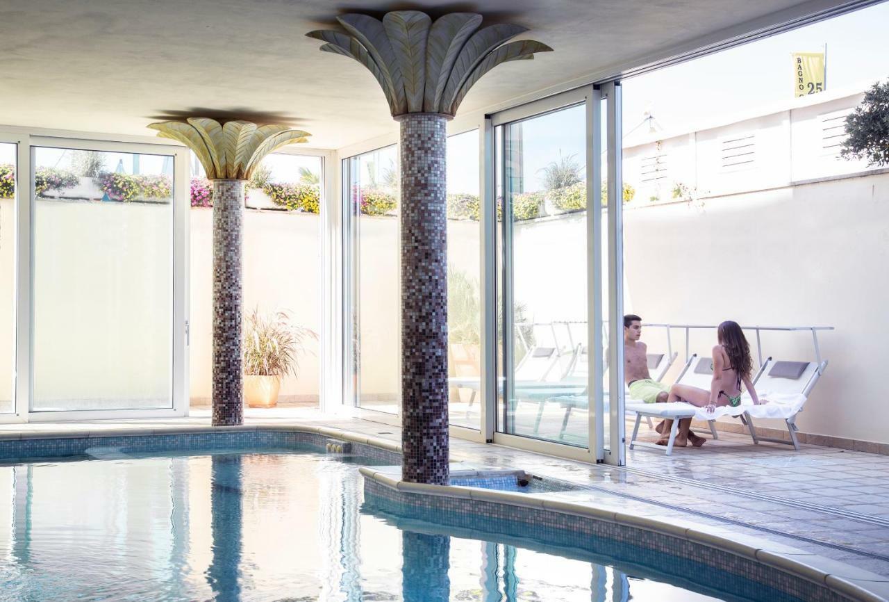 Hotel Orizzonte Bellaria-Igea Marina Bagian luar foto