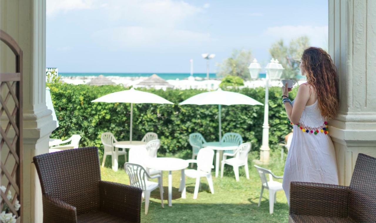Hotel Orizzonte Bellaria-Igea Marina Bagian luar foto